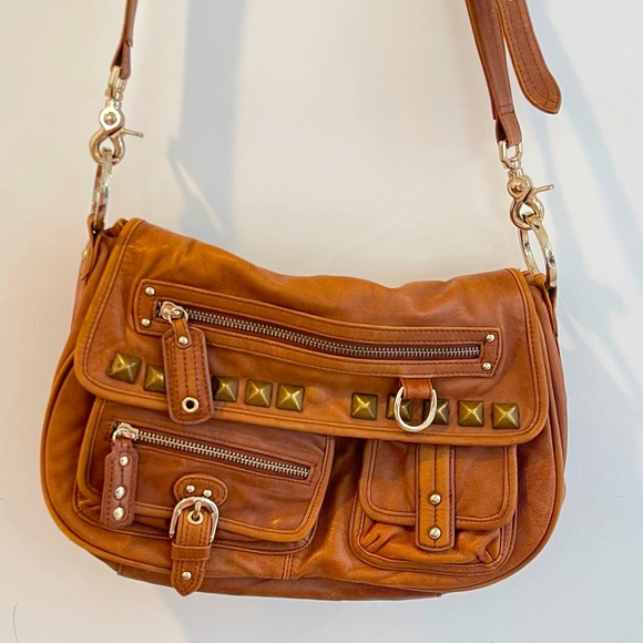 JUNIOR DRAKE buttery soft brown leather purse  brass rivets medium sized bag - Picture 2 of 7